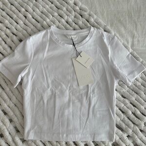Brand New Zara Classic White Crop Top